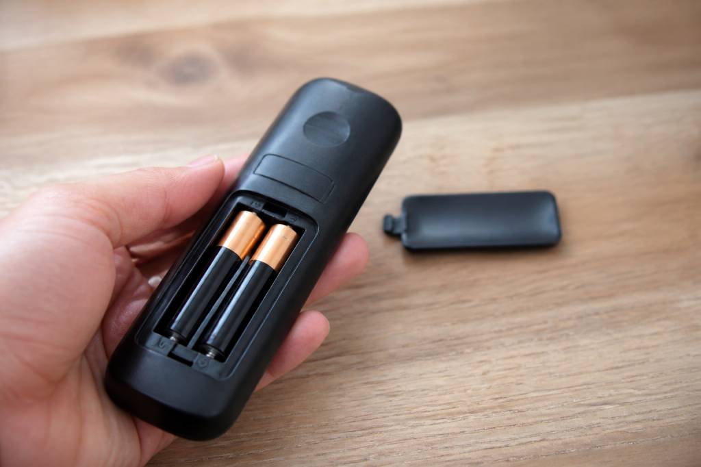 Quelle pile telecommande Orange choisir pour remplacer facilement la pile de votre télécommande